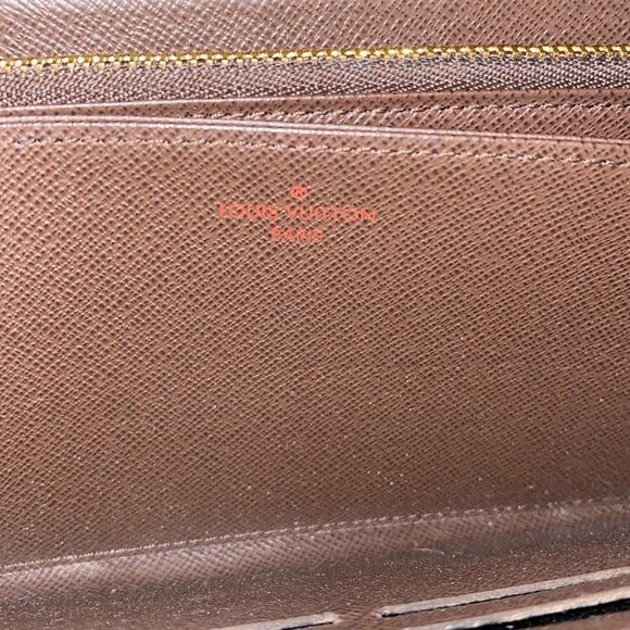 Louis Vuitton Zippy Wallet N41661 - Picture 9 of 14